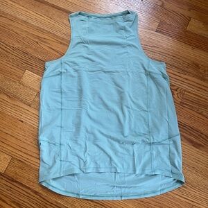 Lululemon Lightweight Tank in Teal - Size M